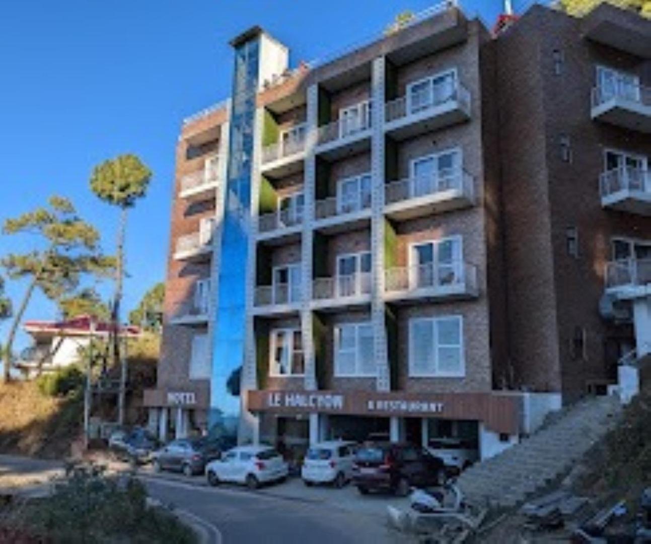 Hotel Le Halcyon , Kasauli Солан Екстериор снимка